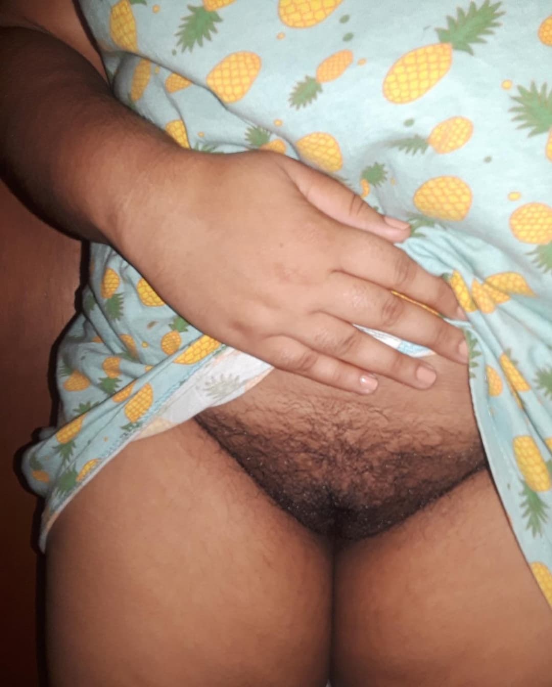 Yo toda hot papi me gusta que me vean toda es rico ser deseada