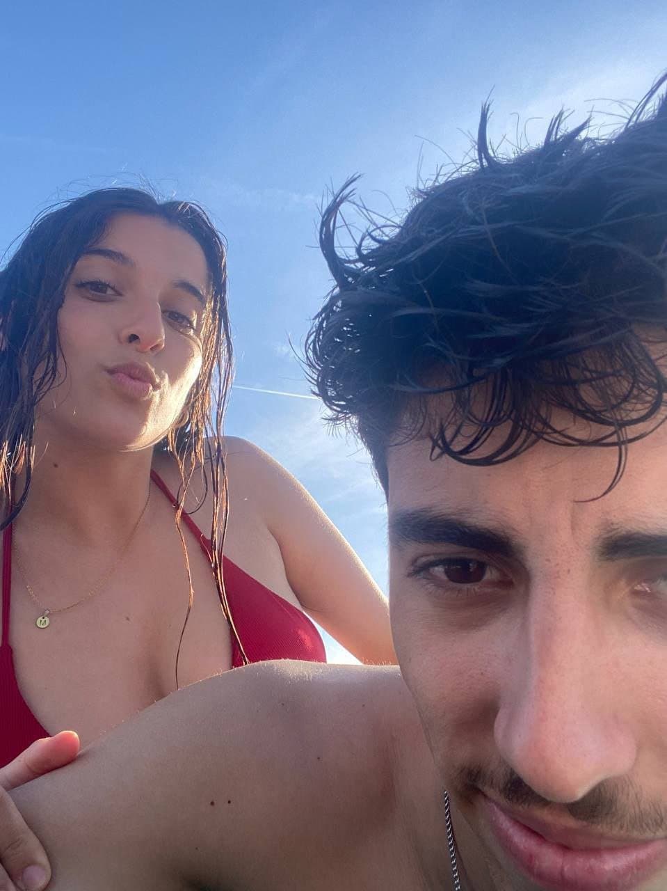 comeu a novinha argentina da bunda lisinha