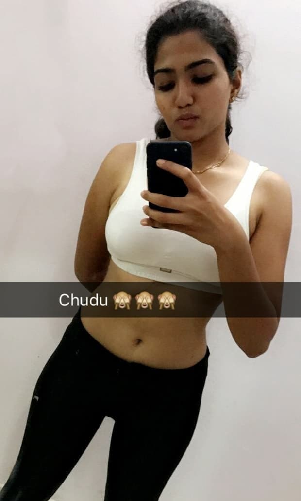 Indian telugu hyderabad girl exposing herself to her office colleague ?