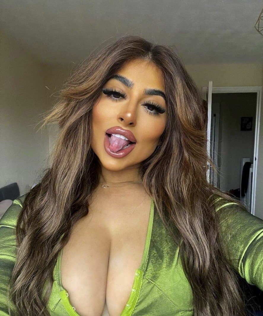 Desi NRI slut Yasmin leaked nudes webseries punjabi indian college girl