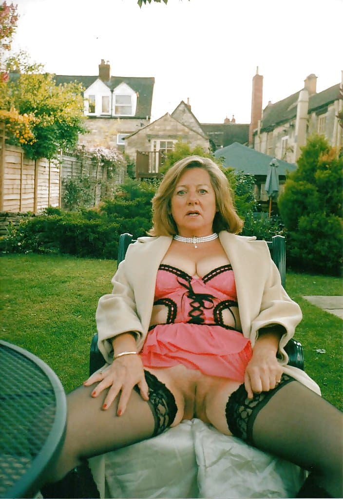 Mature naughty Nymphomaniac swinger