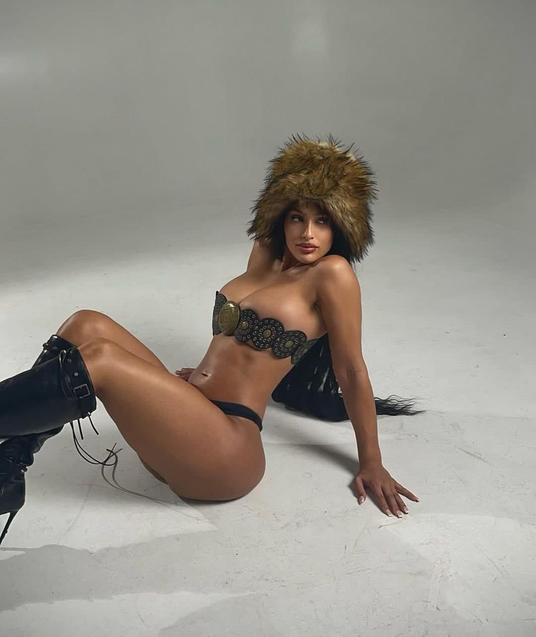 MyType Athlete #5 Slim Thick Cutie w/ Booty