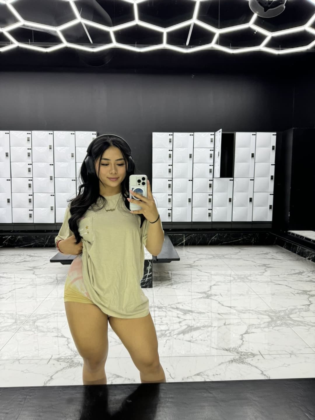 Thick ass ABG grasping for money and attention. Stupid Asian bitch finessing niggas for money