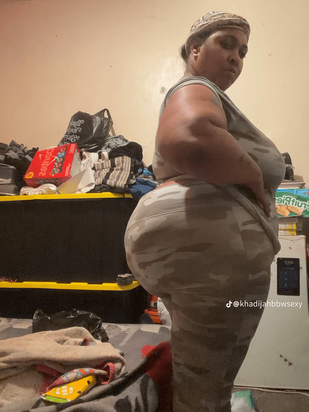 BIG THICK CHUBBY CHUNKY REDBONE BBW SSBBW BIG OLE JUICY ASS GOONER MATERIAL