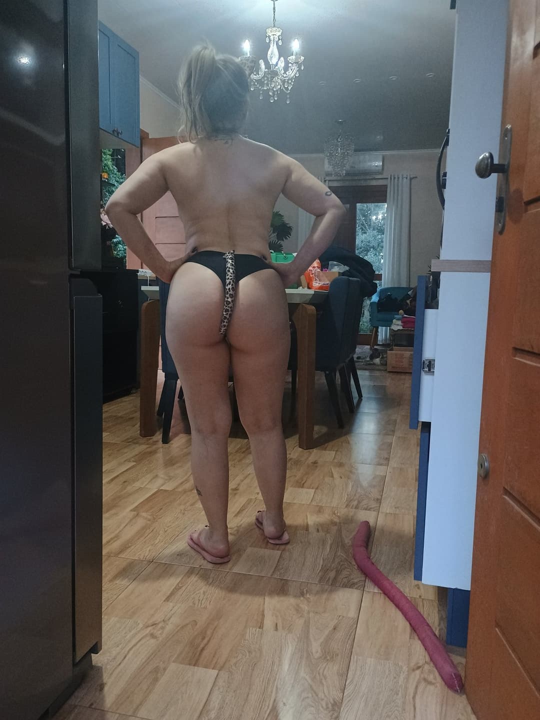 # Q Delicia Loirinha Casada linda sexy adora exibição e sexo anal seios lindos p2