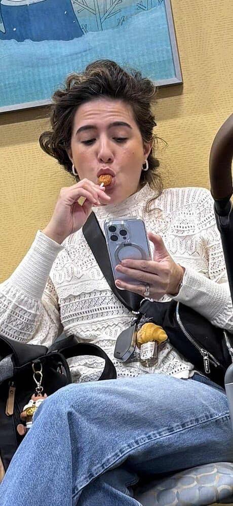 Milf sucking lollipop like a cock, dick practice ??.