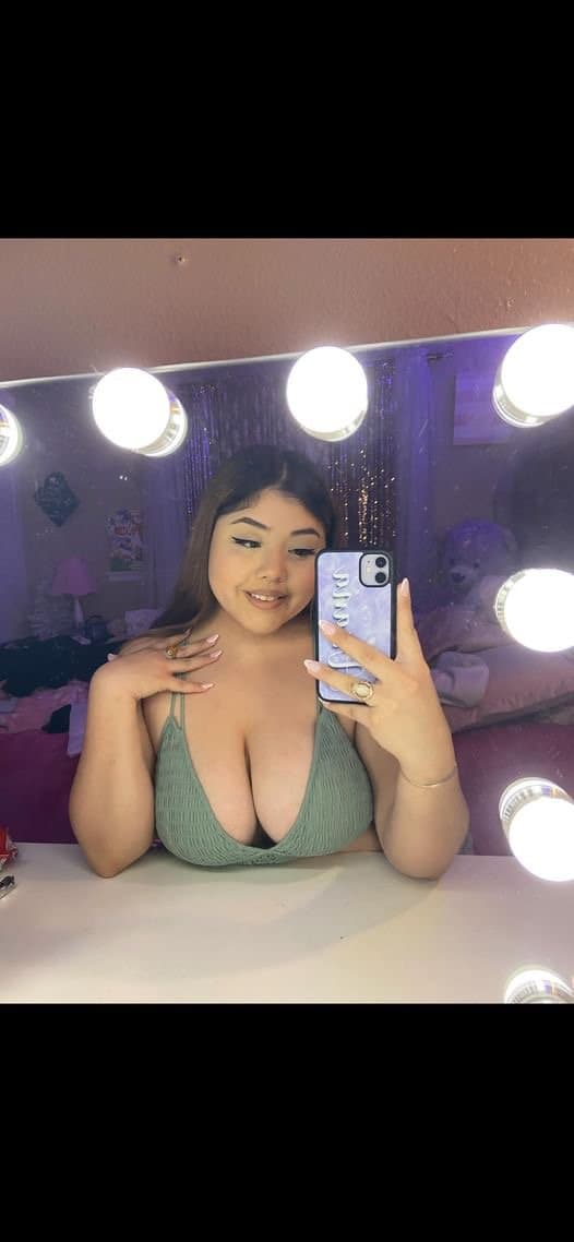 Click to view full size Trade for this big tit Latina slut