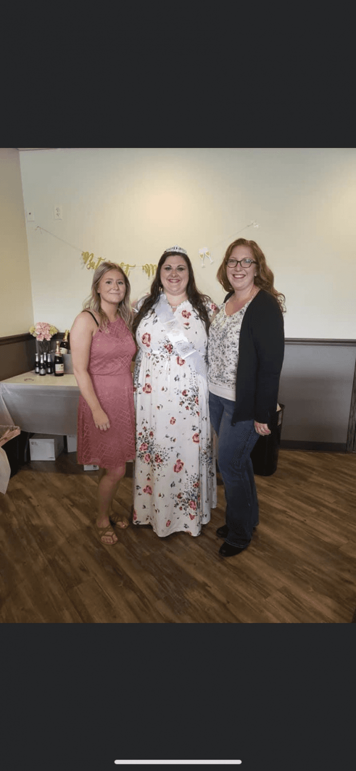 Hometown crush sucked my best friend b4 he slid his cock between her tits a month after being single