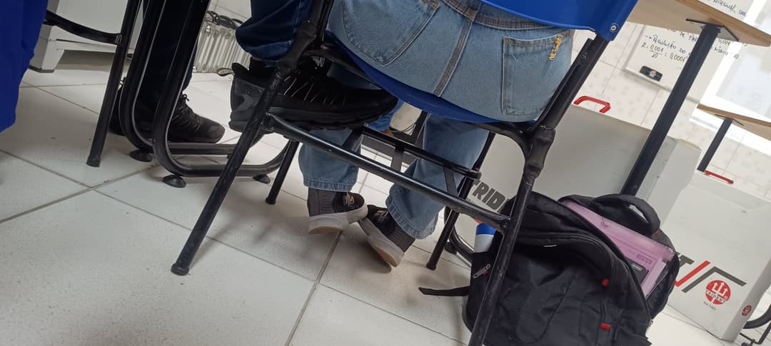 Candid ass that I took (college and bus stop) #7