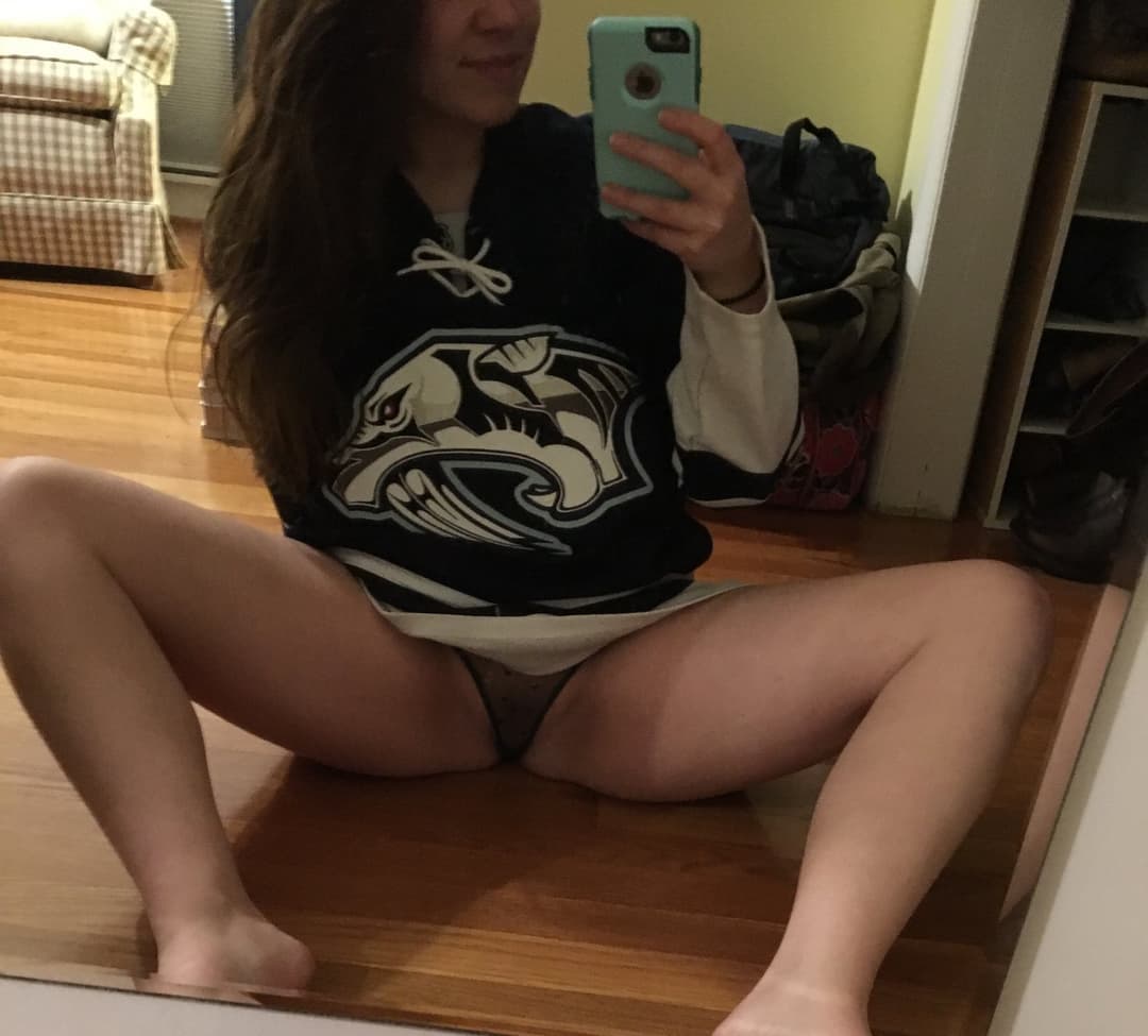 Big Hanging Tits - Part 2.     (z)