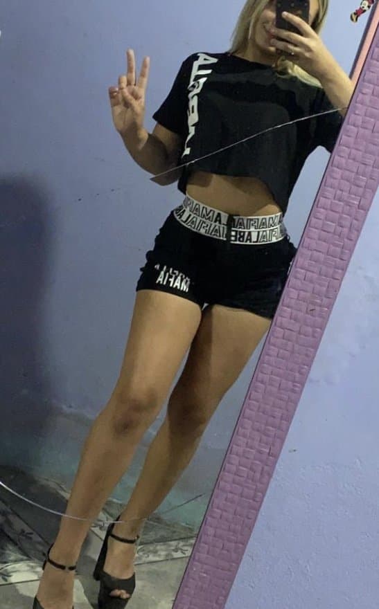 Branquinha gostosa do instagram (comentem)