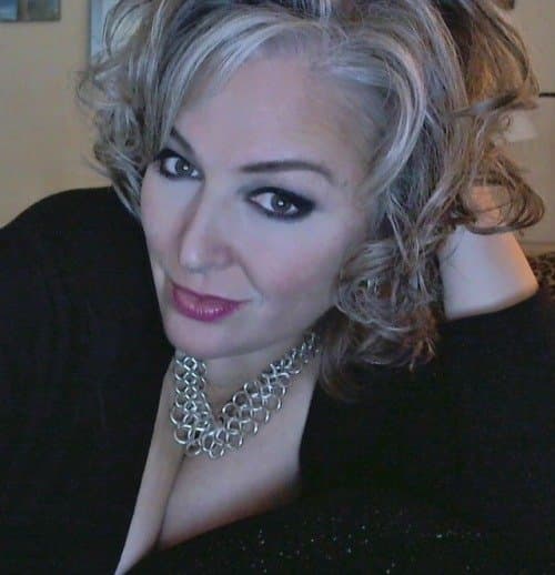 Gorgeous busty classy milf Anna