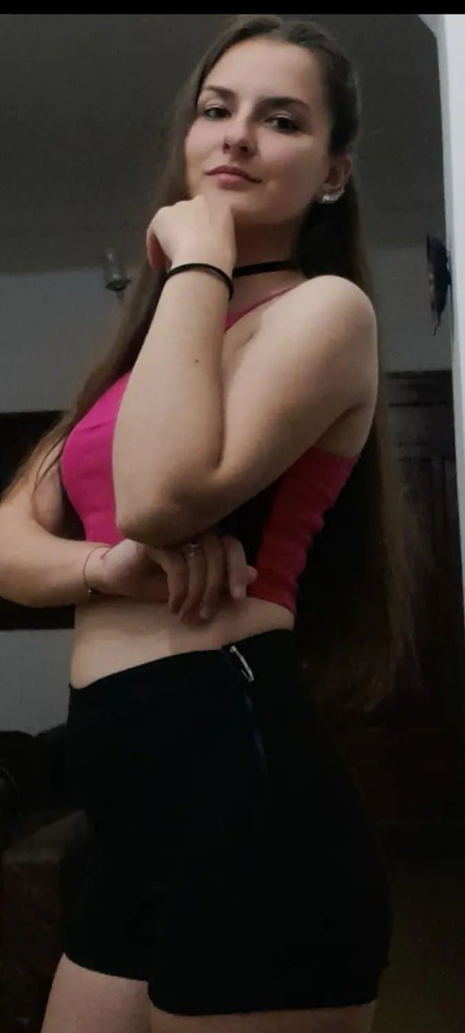 Click to view full size Florencia! putita infiel del int de cba!