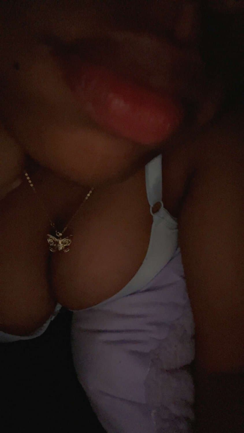 Sexy Ebony Girlfriend needs big cock to cum on her fat ass