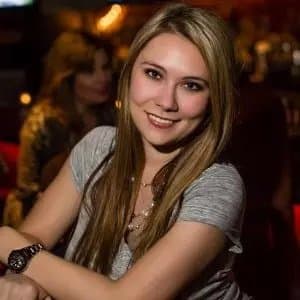 Melissa gets talked into getting naked on G G W & shows off her clit piercing