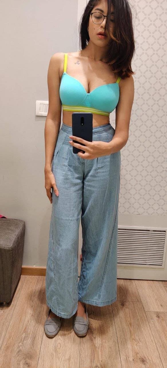 Beautiful Cute Slim Perfect Figure Desi Shy Girlfriend Teasing & Showing What She Can Do