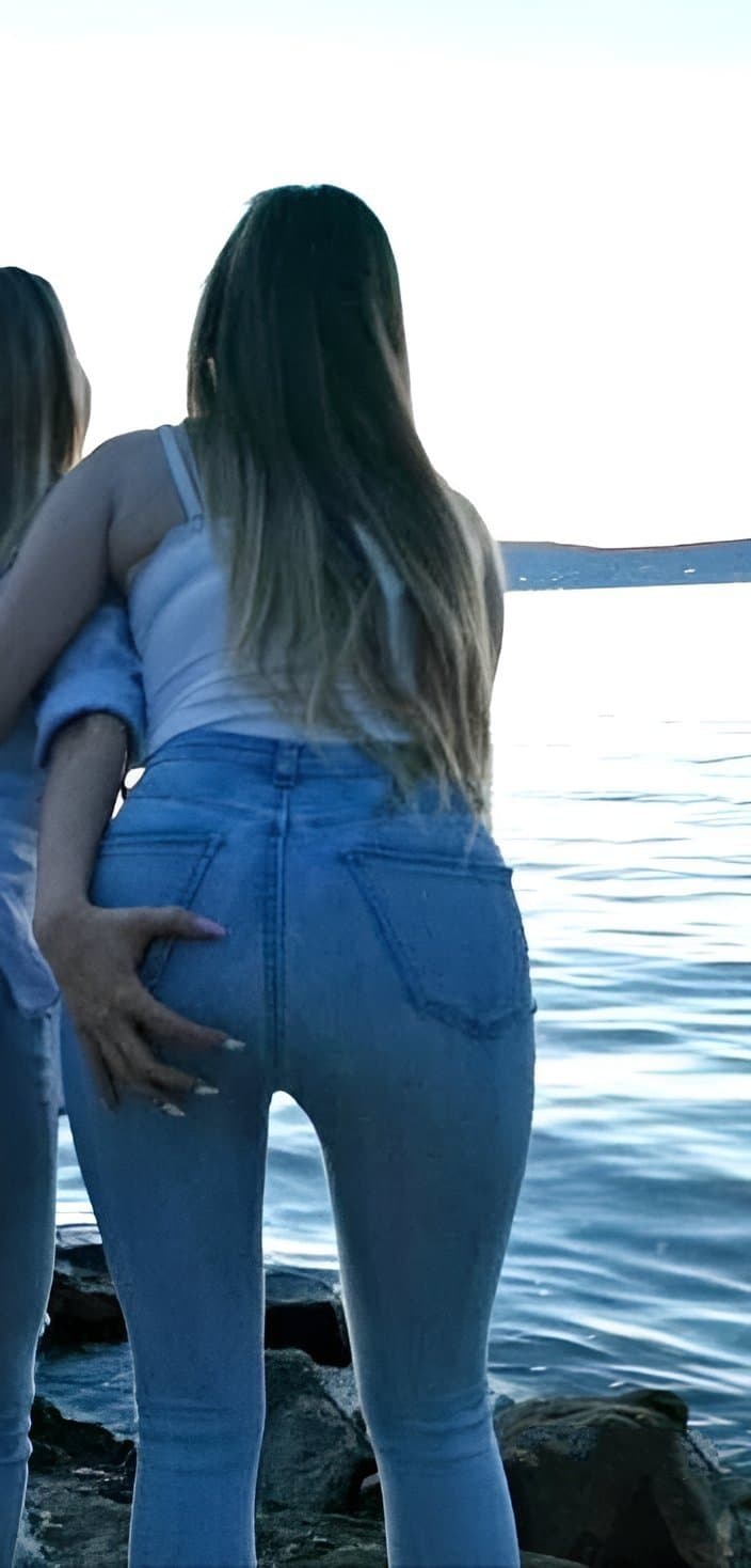 [kik]shsjebbd fuck my petite ex girl while I jerk my cock watching her I wanna see what She could do