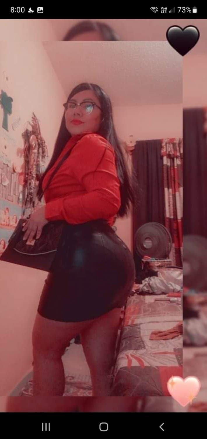 Brenda janeth la putita de cd juarez chih un 500 y se arma....quien ya se la cojio o quien la conoce