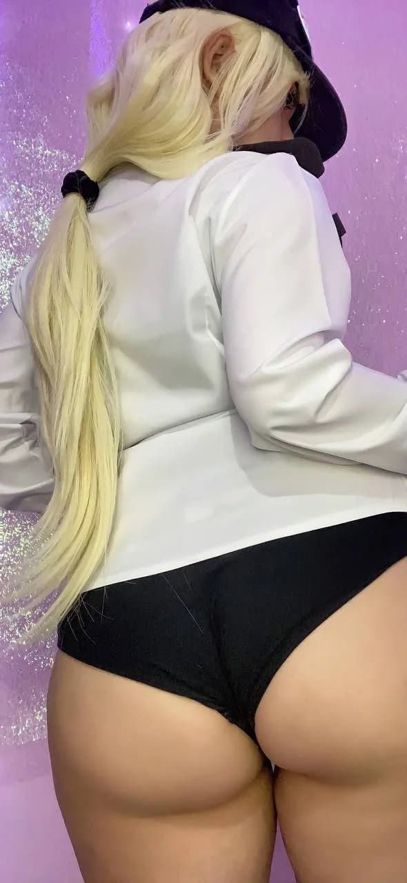 Vanessa - Punk Macarroni