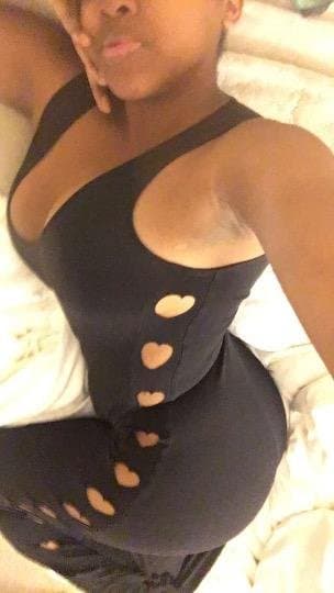 NATURAL REAL AUTHENTIC EBONY MOMS PHONE. iPhone repair guy is clutch