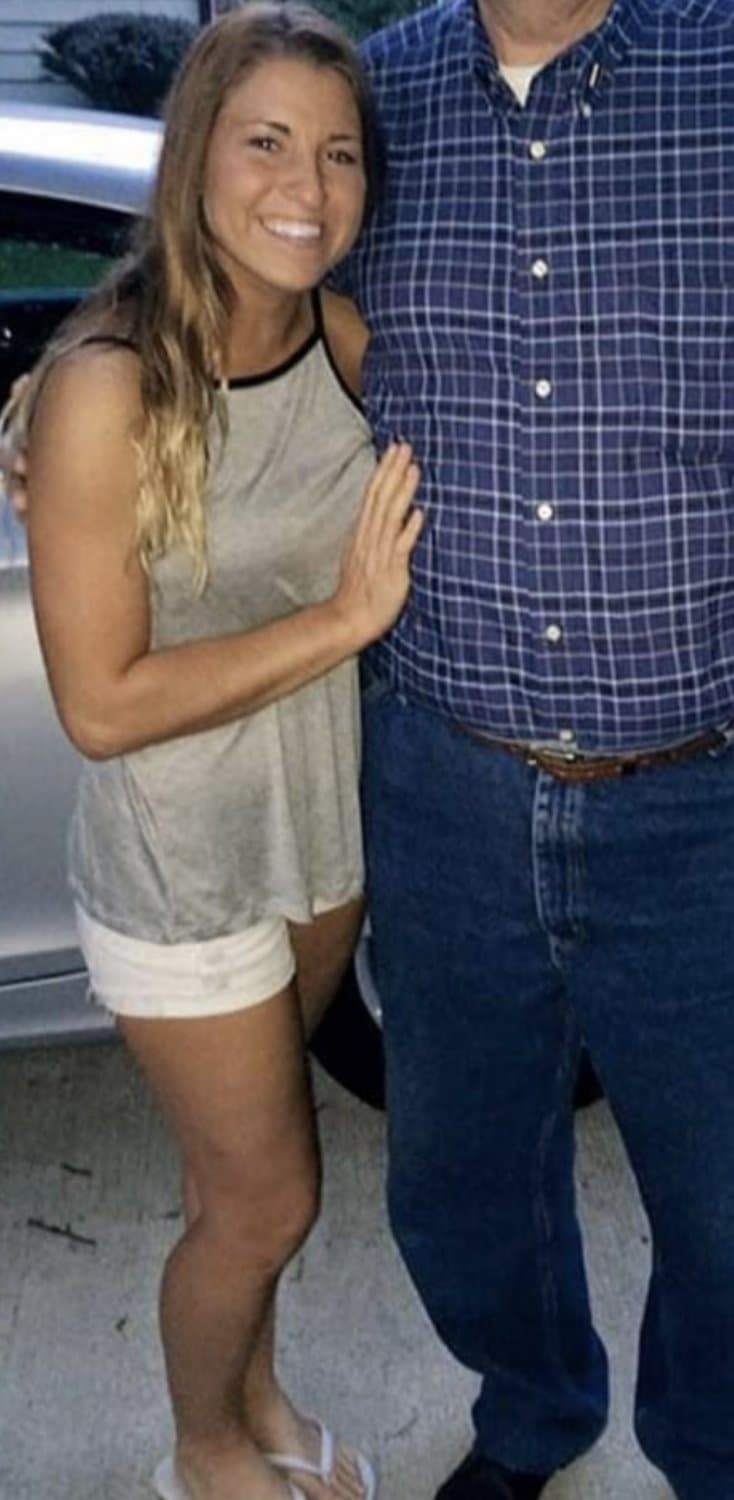 Click to view full size Girlfriend Kelsey. Pics and Nudes. Would You Pull Out? Thoughts?