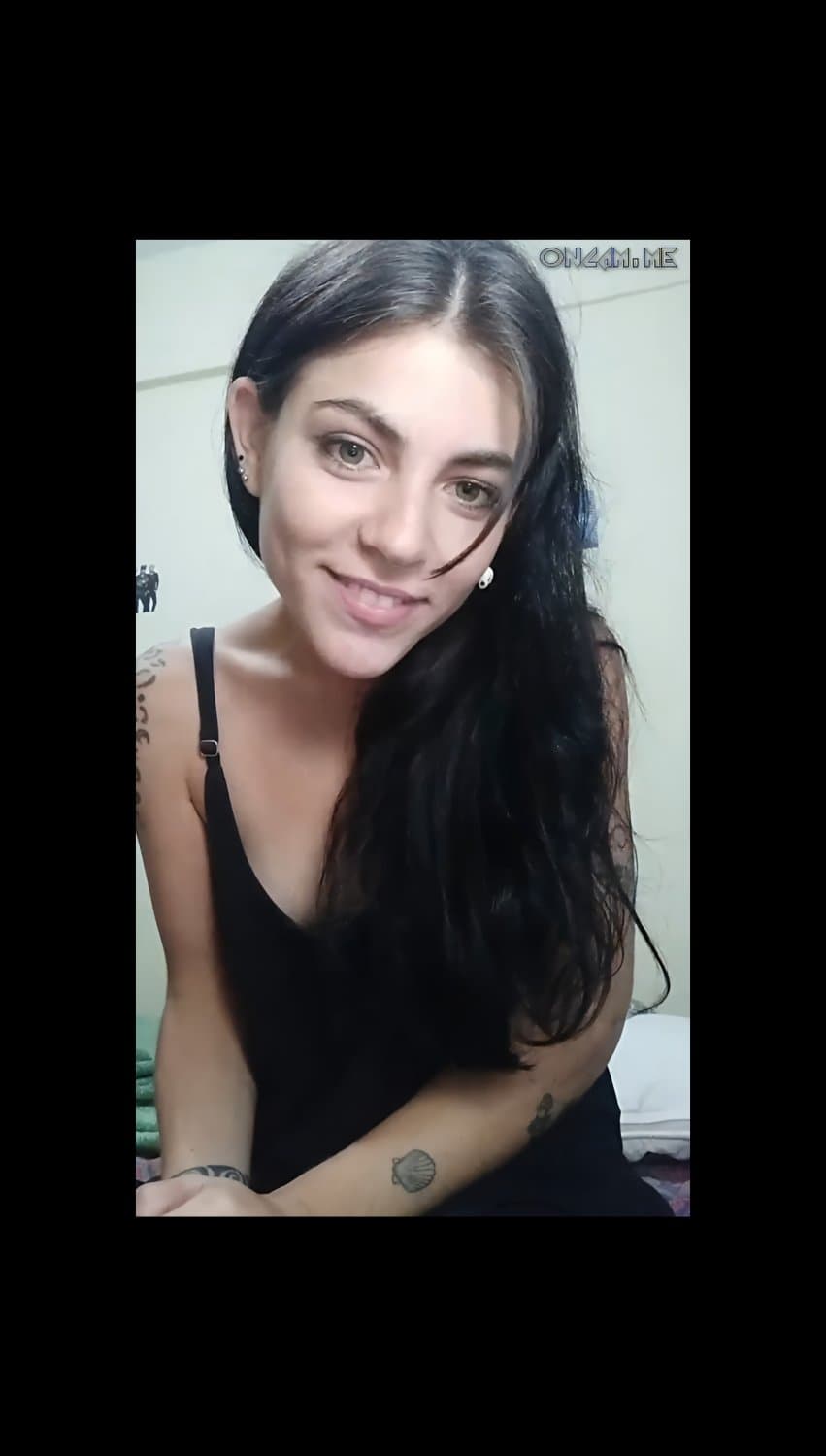 Click to view full size Hermosa Pornoputa Argentina se masturba y se abre el culo - P∆nter∆Rocket