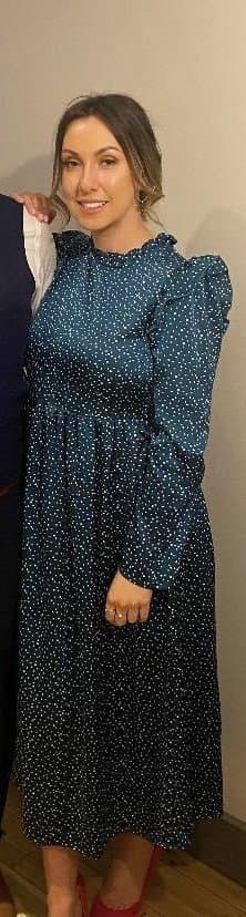 Three big breasted UK baddies happily stripped down on the beach for the internet’s enjoyment