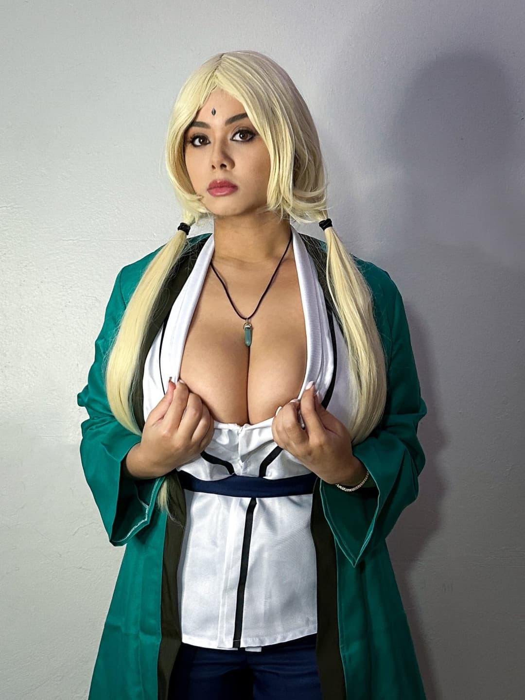 ?  TikTok audry adames nico robin tsunade y luffy