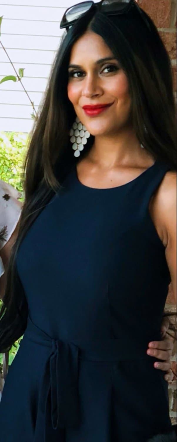 Click to view full size Fuck my wife hard anyone like to fuck my Indian desi nri wife Raj dm