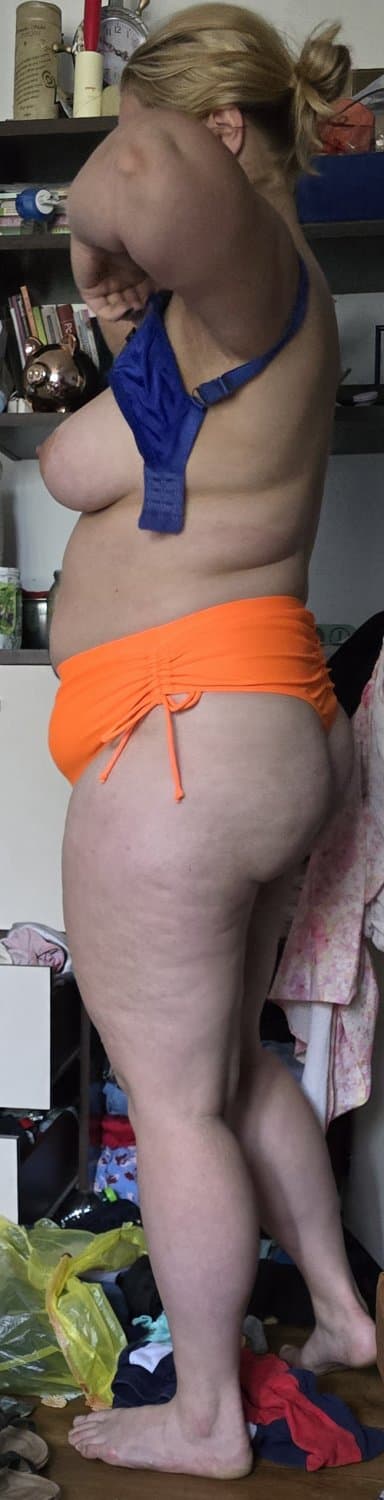 Hot big tits hidden cam