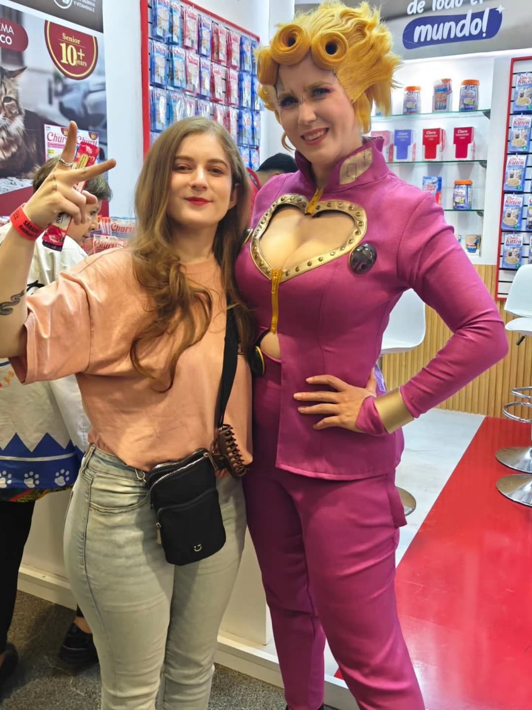 Bien caderona ancha caderas asi me derriten como caballo se me pone culona la mafer