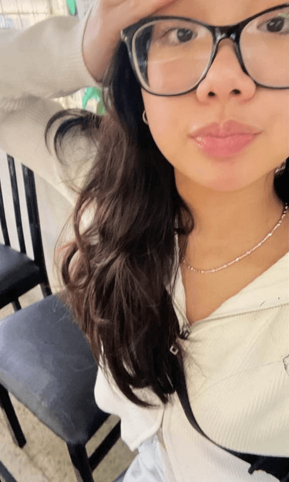 Slutty peeing Asian - bfs kik in comments