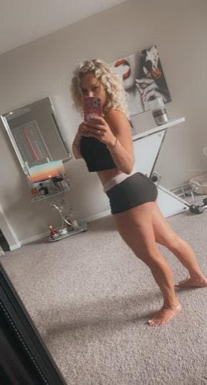 Mature gilf milf mom cougars vacation to Jamaica was a success