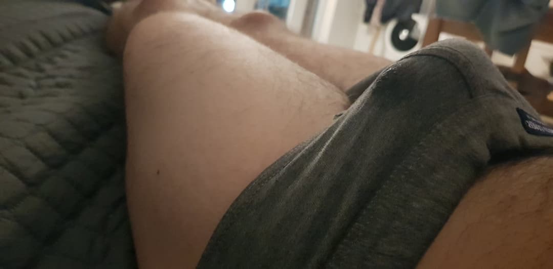 Wet bulge spot pants