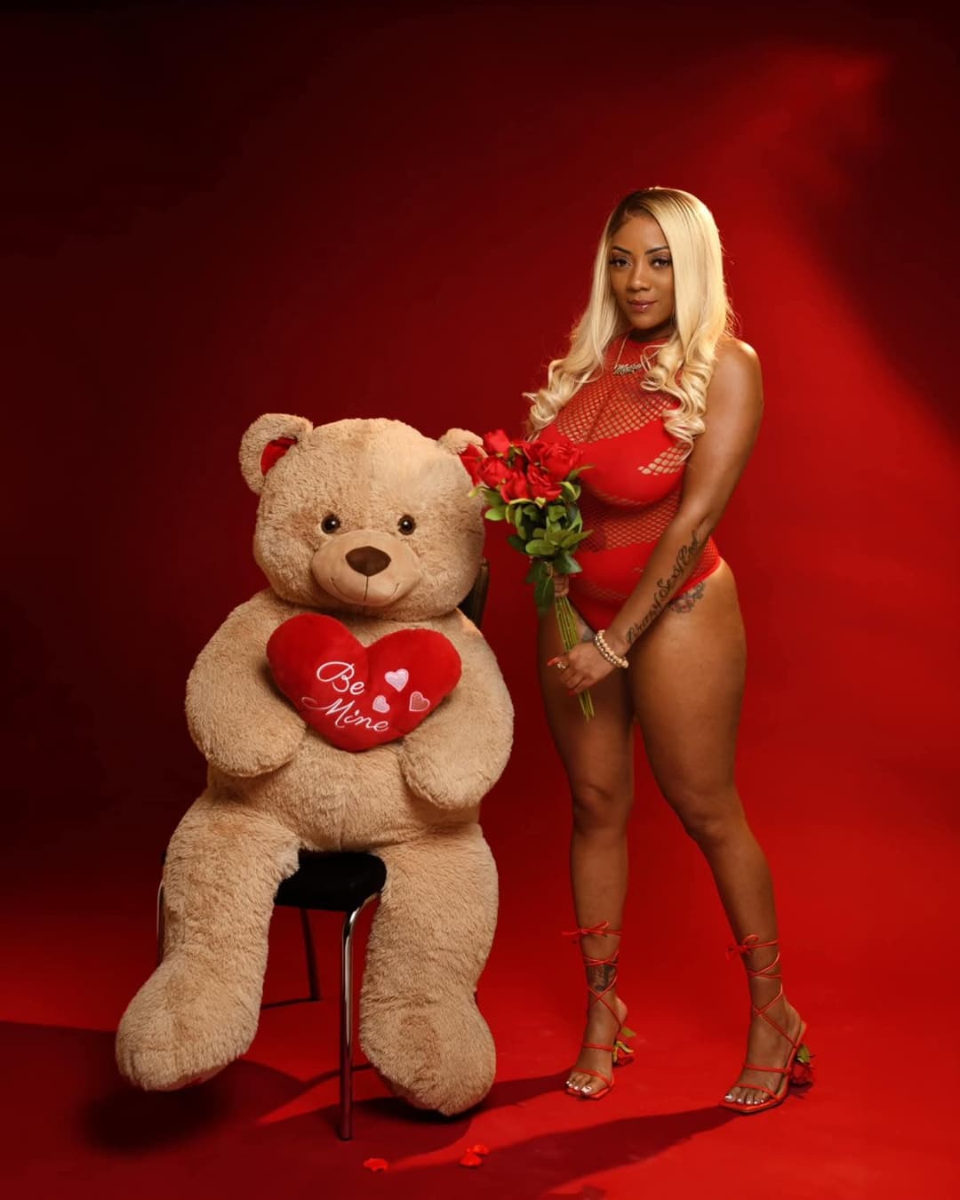 Inglewood CA Milf Age Mid 40s Auntie Massage Therapist Thot I Always Wanted to Fuck