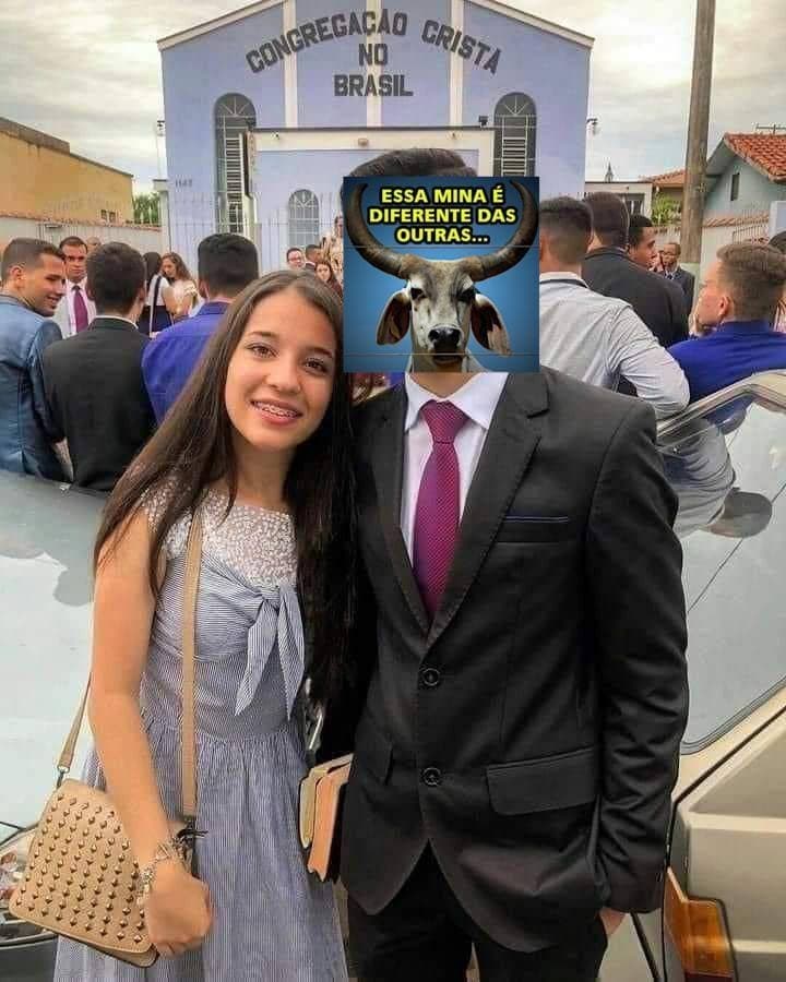 Crente novinha ensinando como se chupa