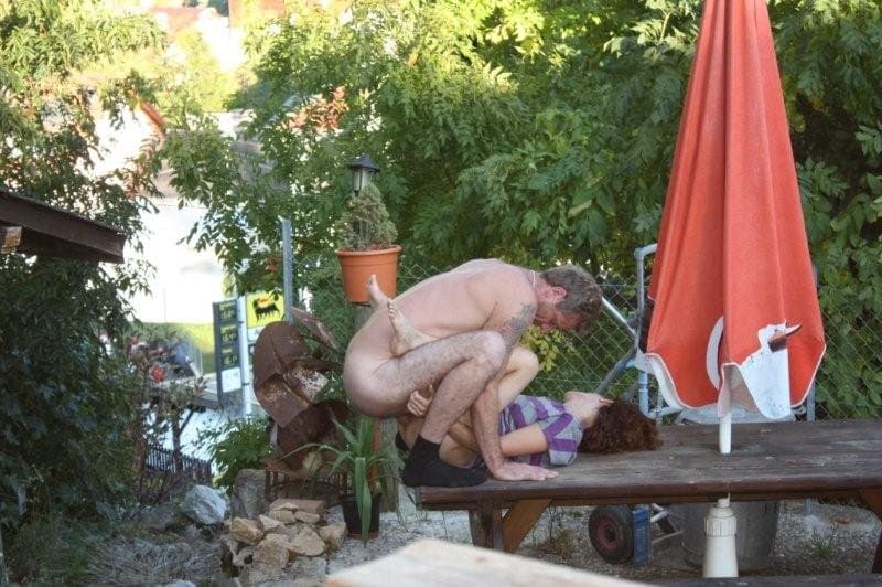 Slut Carina dogging outside, this men fuck me very well while others watching and masturbate