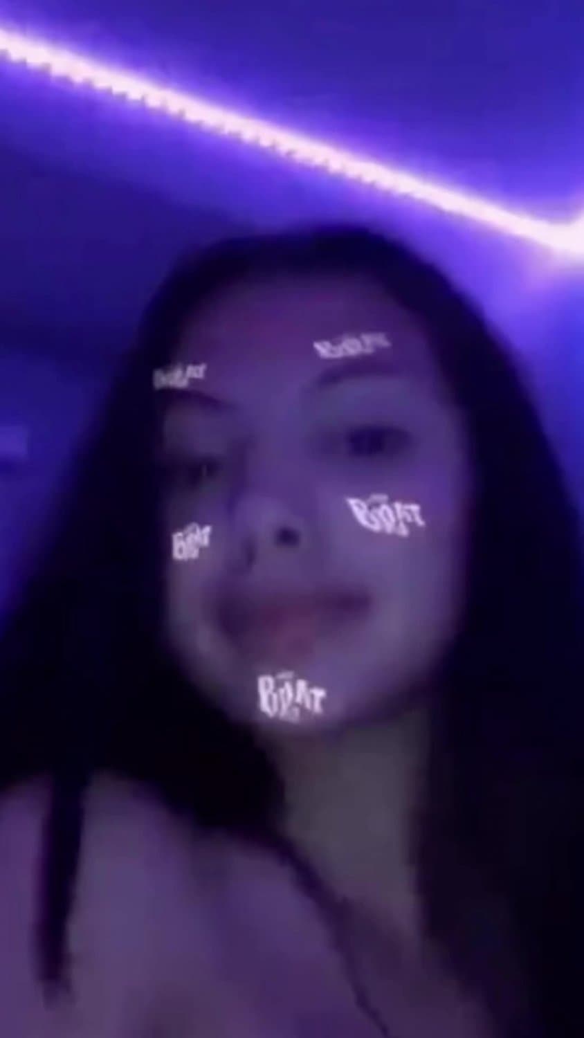 Latina teen Slut flashes tits and pussy on facetime