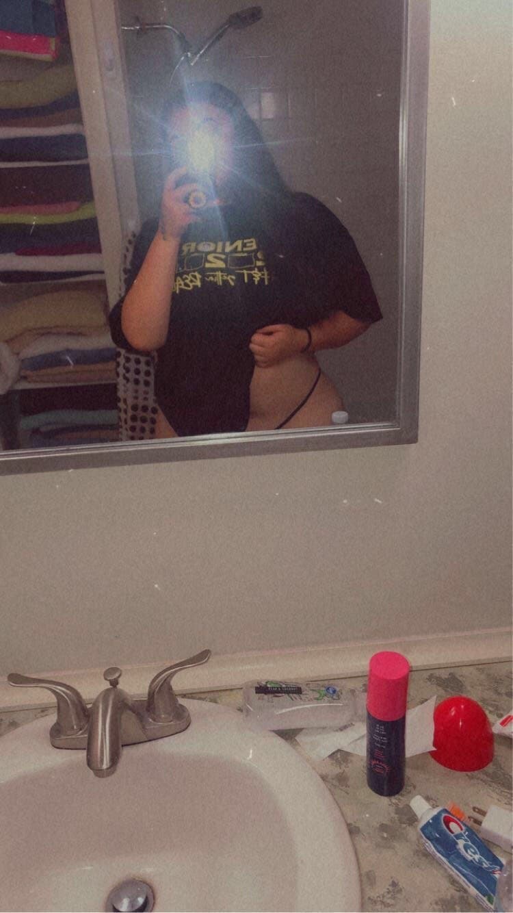 Tess.Lynn._ ig / Tessla Lynn Davis titties