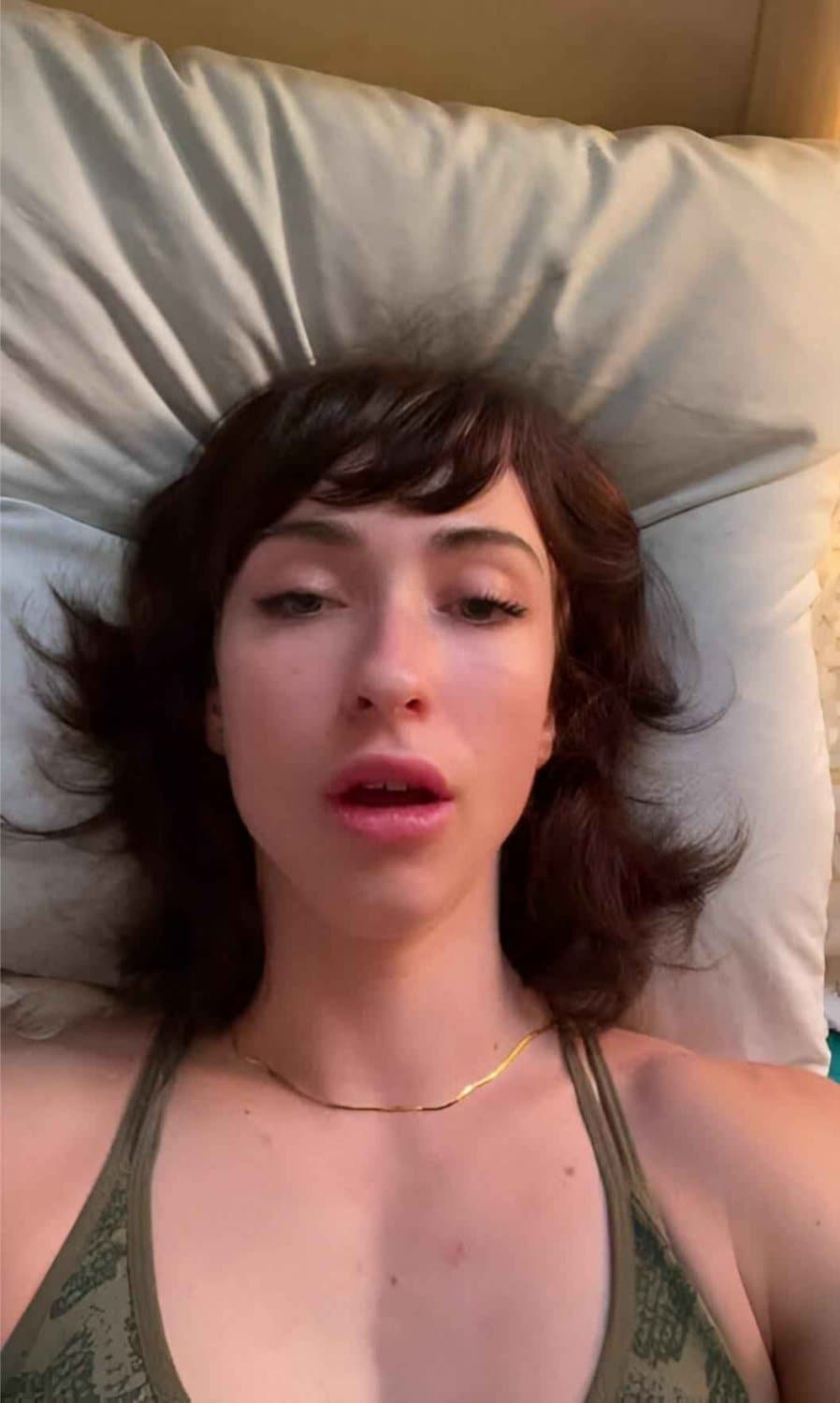 Streamer and celeb jerk off encouragement. Who are some other sluts who want you to jerk off