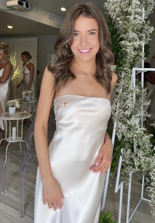 ASU alum is now a Webslut realtor