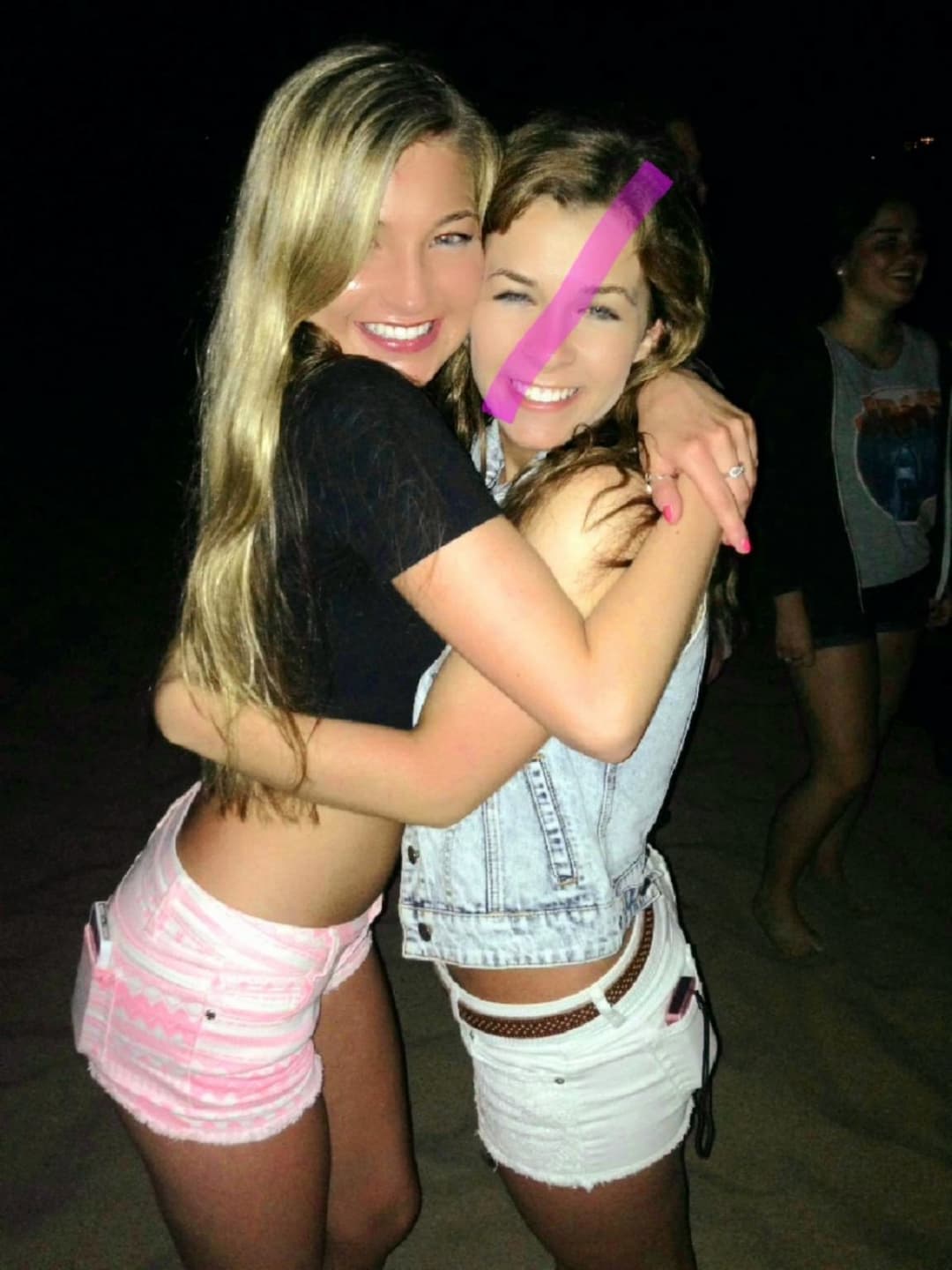 Young and horny 18 American schoolgirl LOVES showing off