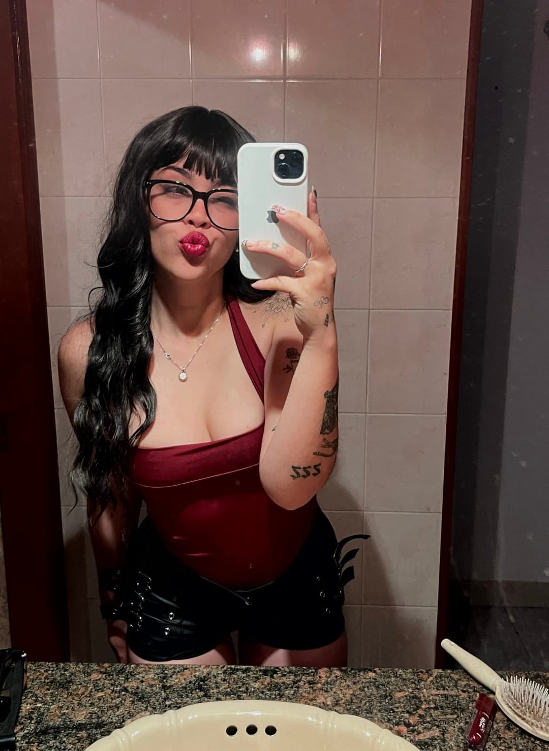 These lips tease but they’re not the only lips you’ll get