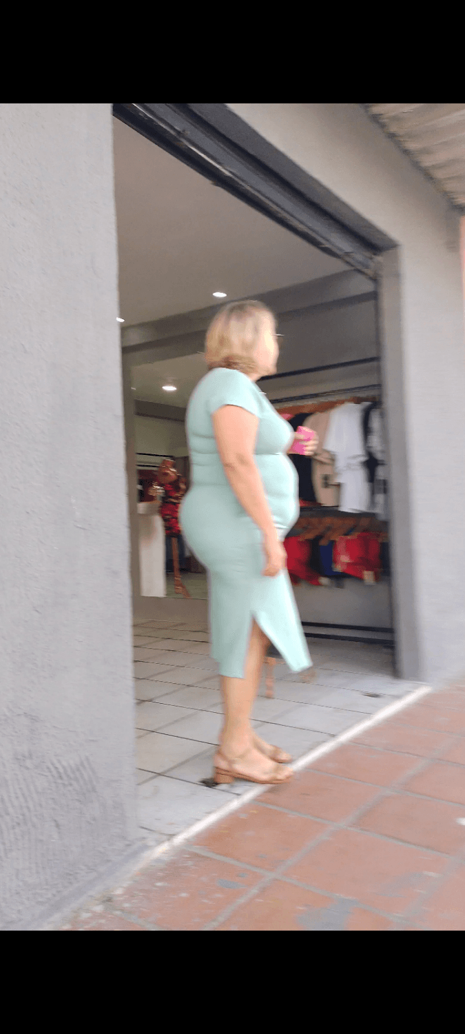 Crente do bundão cheio de celulite