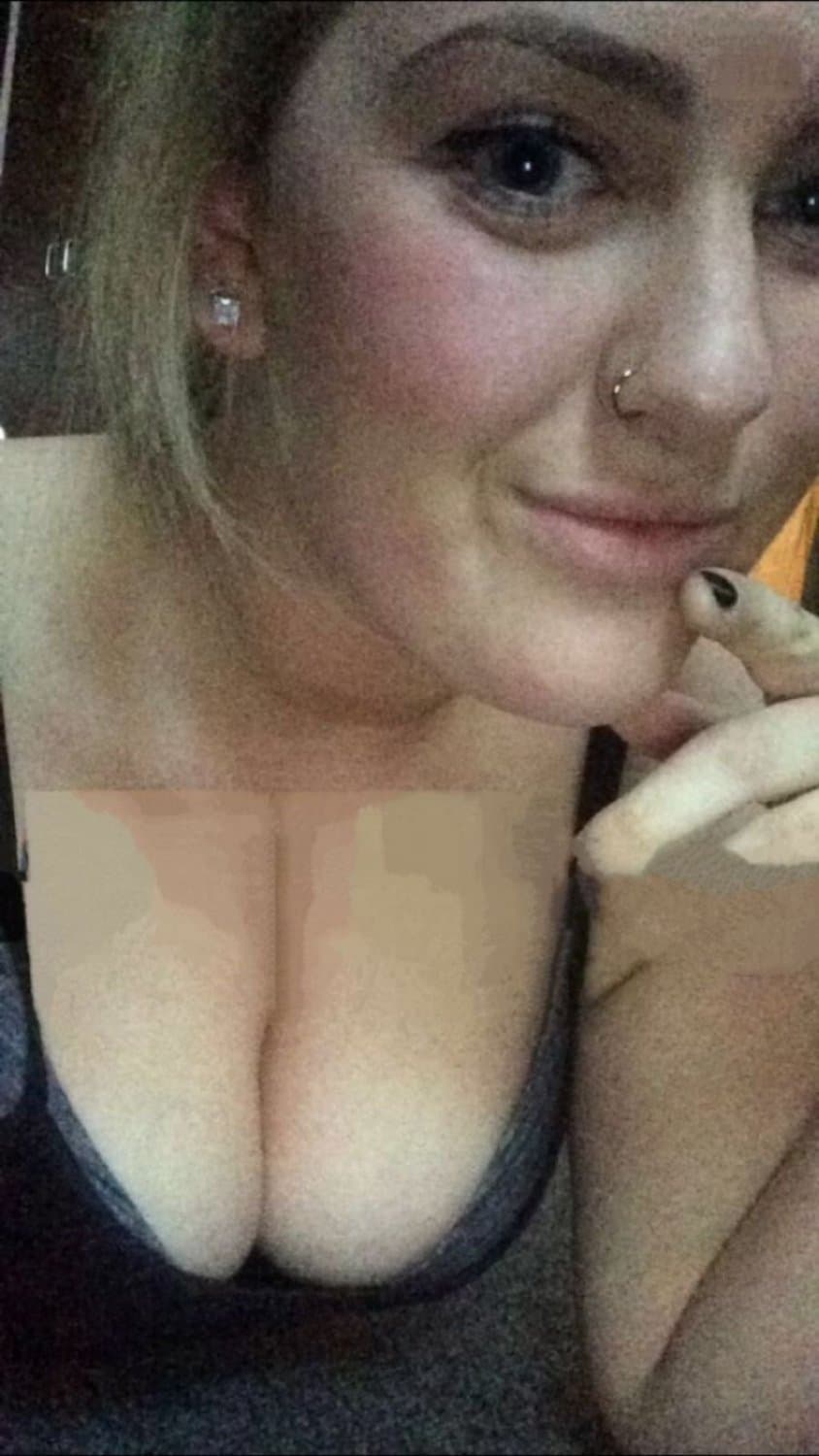 Raina 18yo Minnesota USA likes blowjob and deeptroath with big boobs. For same  my Kik in comments
