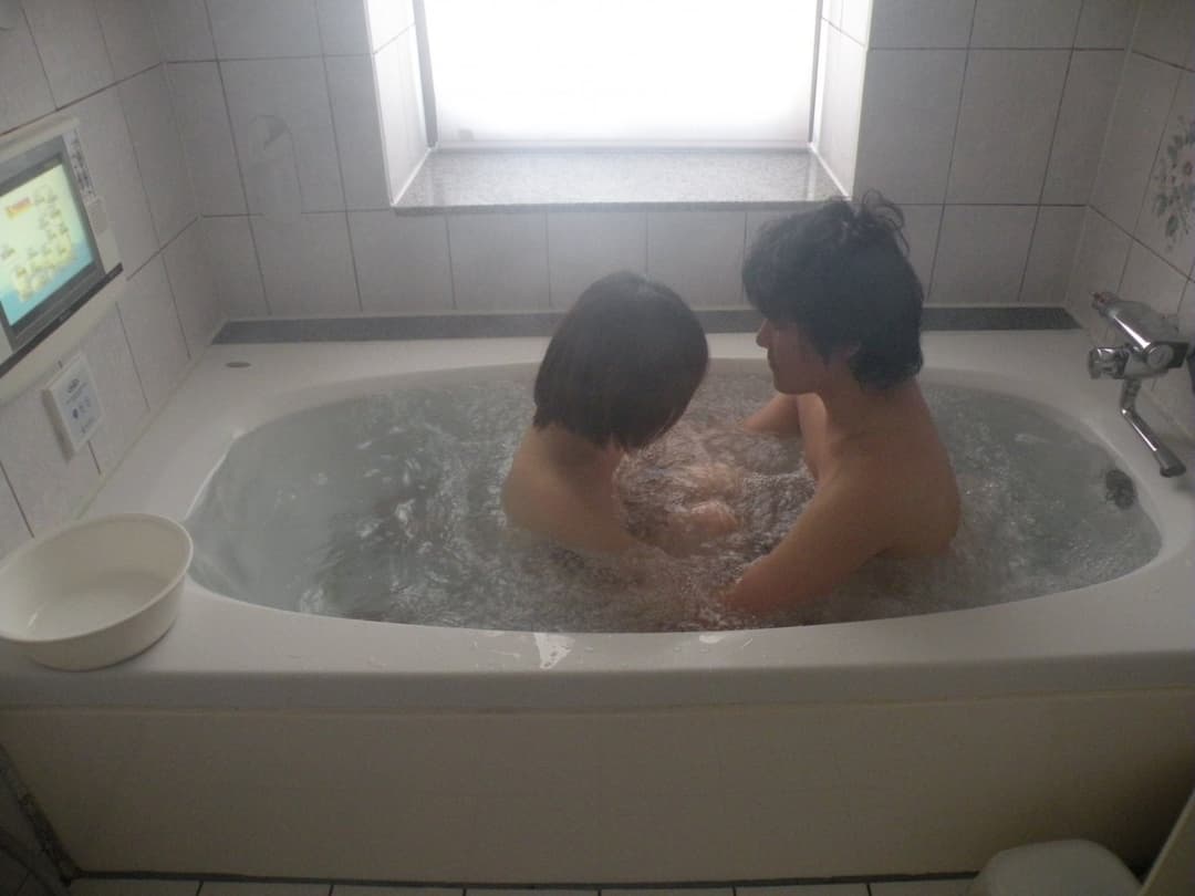 Japanese Amateure Wife NTR    1k?️Delete