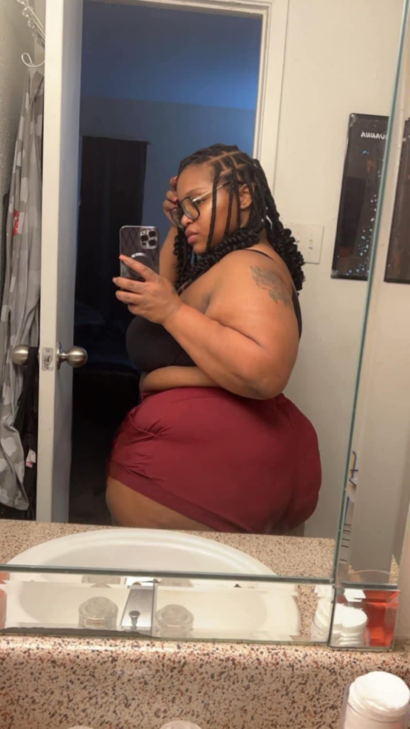 JUICY THICK BIG ASSES LATINA EBONY BBW SSBBW