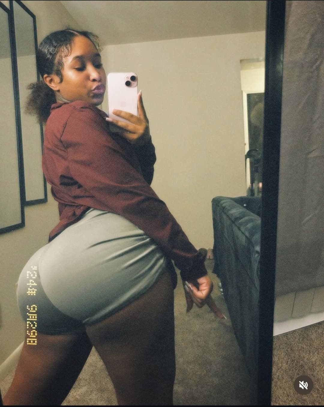 fucking the shit outta this thick 20 year old IG slut
