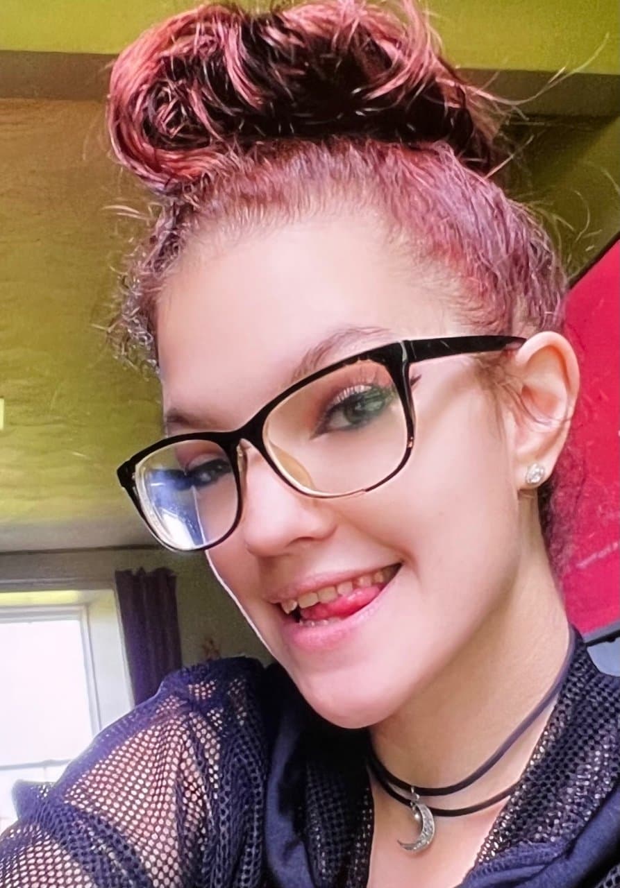 Shy 22 y/o TikTok Slut 1st BDSM Fantasy Roleplay