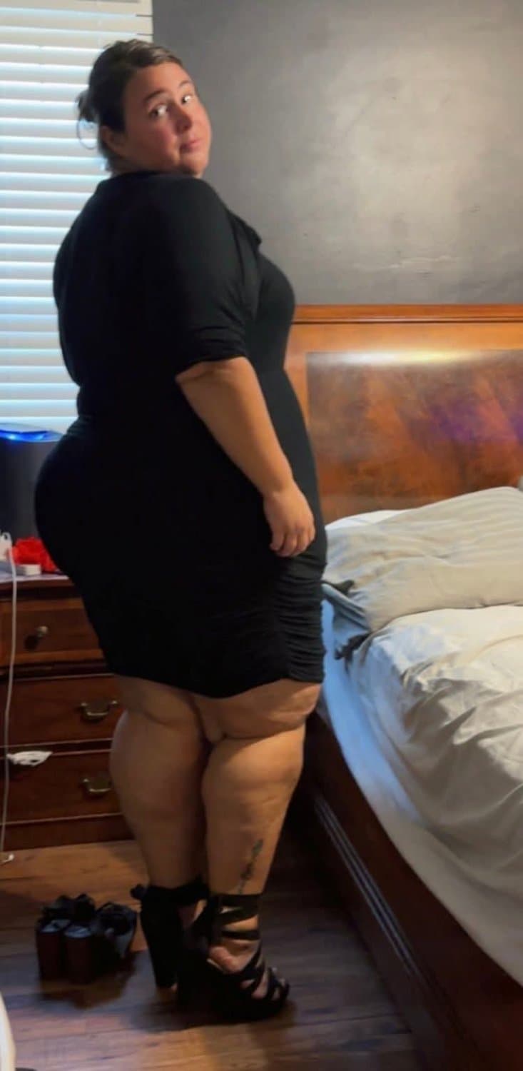 SSBBW BIG ASS & BIG BOOBS